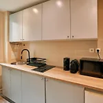 Charming Batignolles Studio